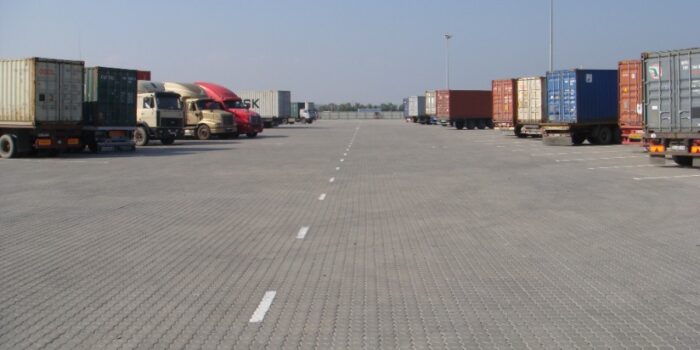 Плитка для промислових територій Хвиля Г-подібна